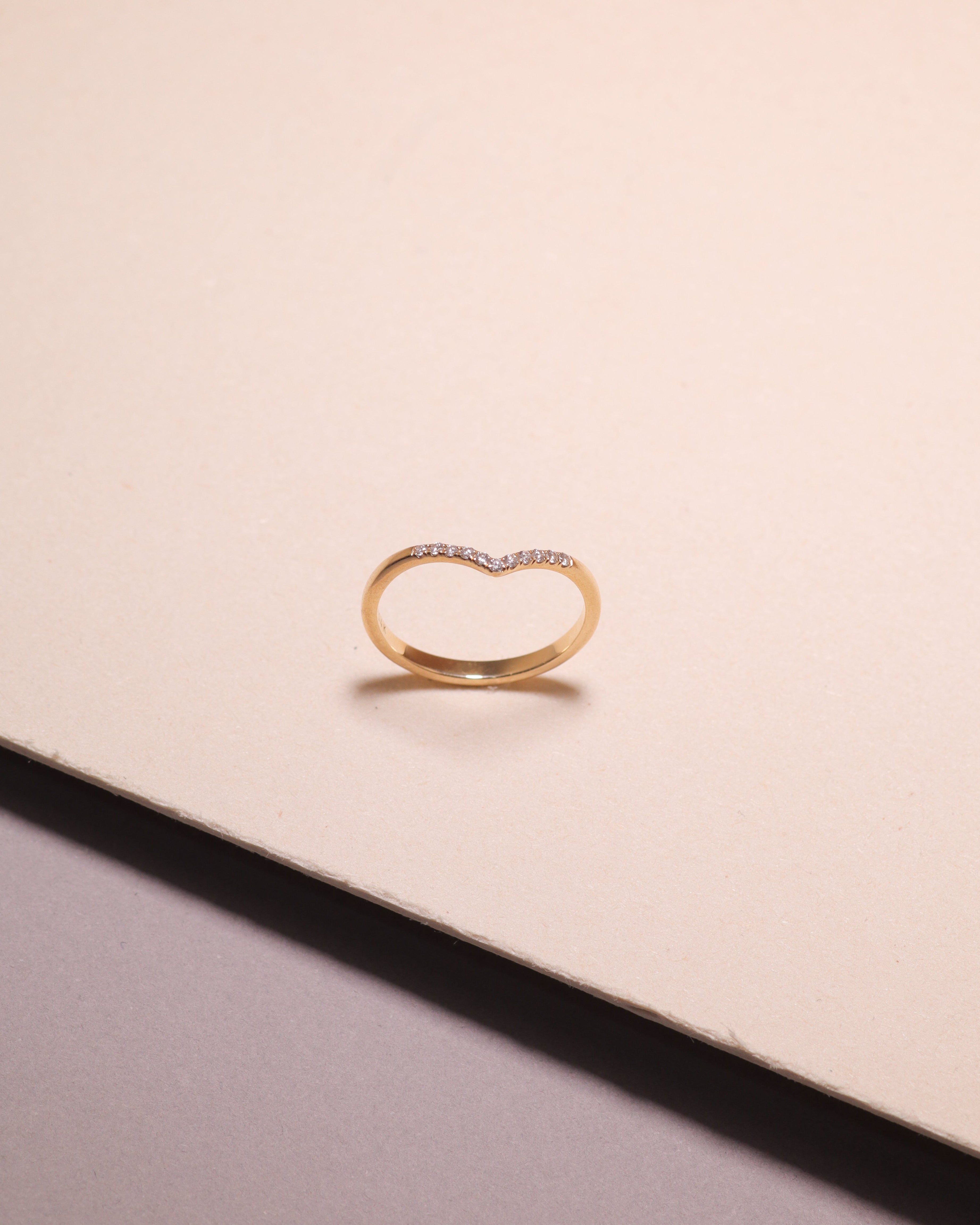 Hannah Ring With White diamonds