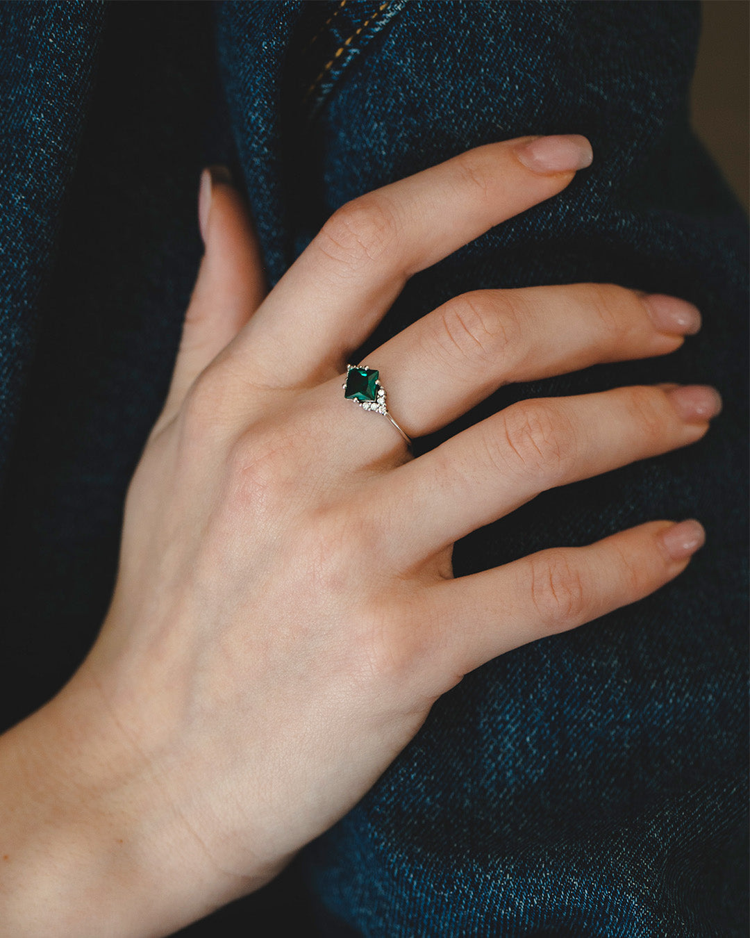 Juliette Ring With Diamonds and Emerald