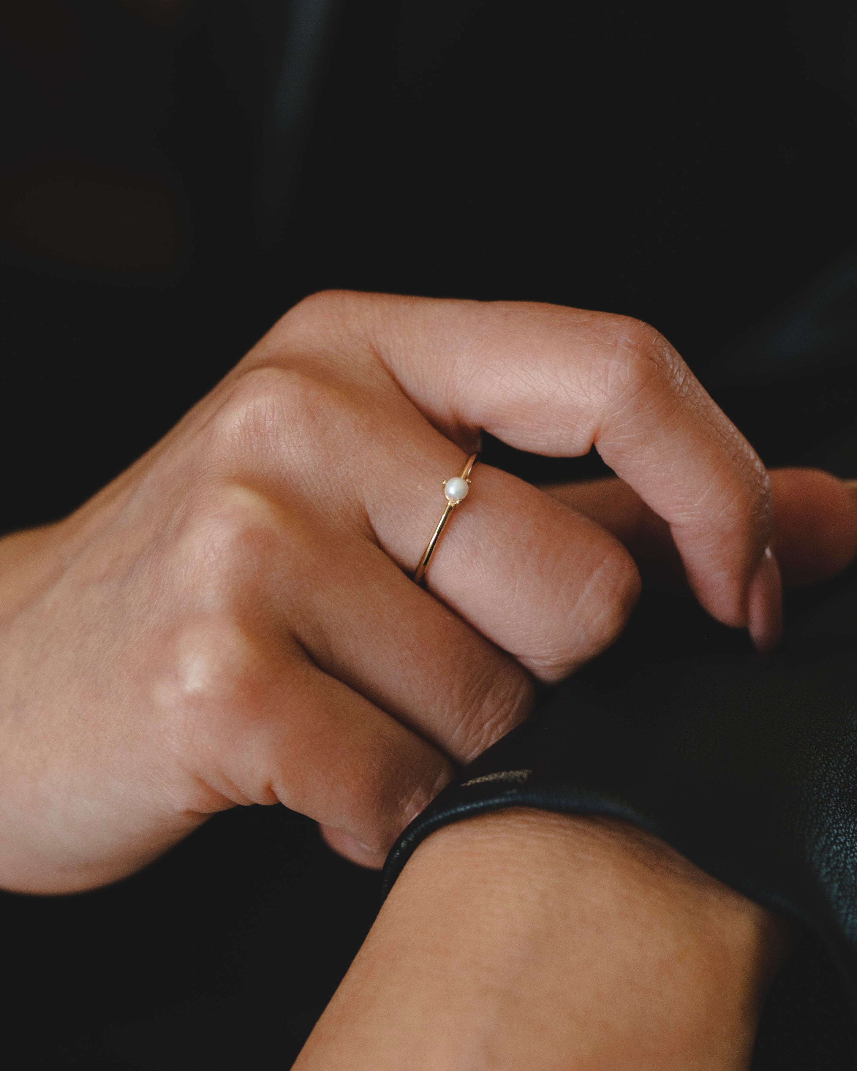 Kahlo Ring With Pearl