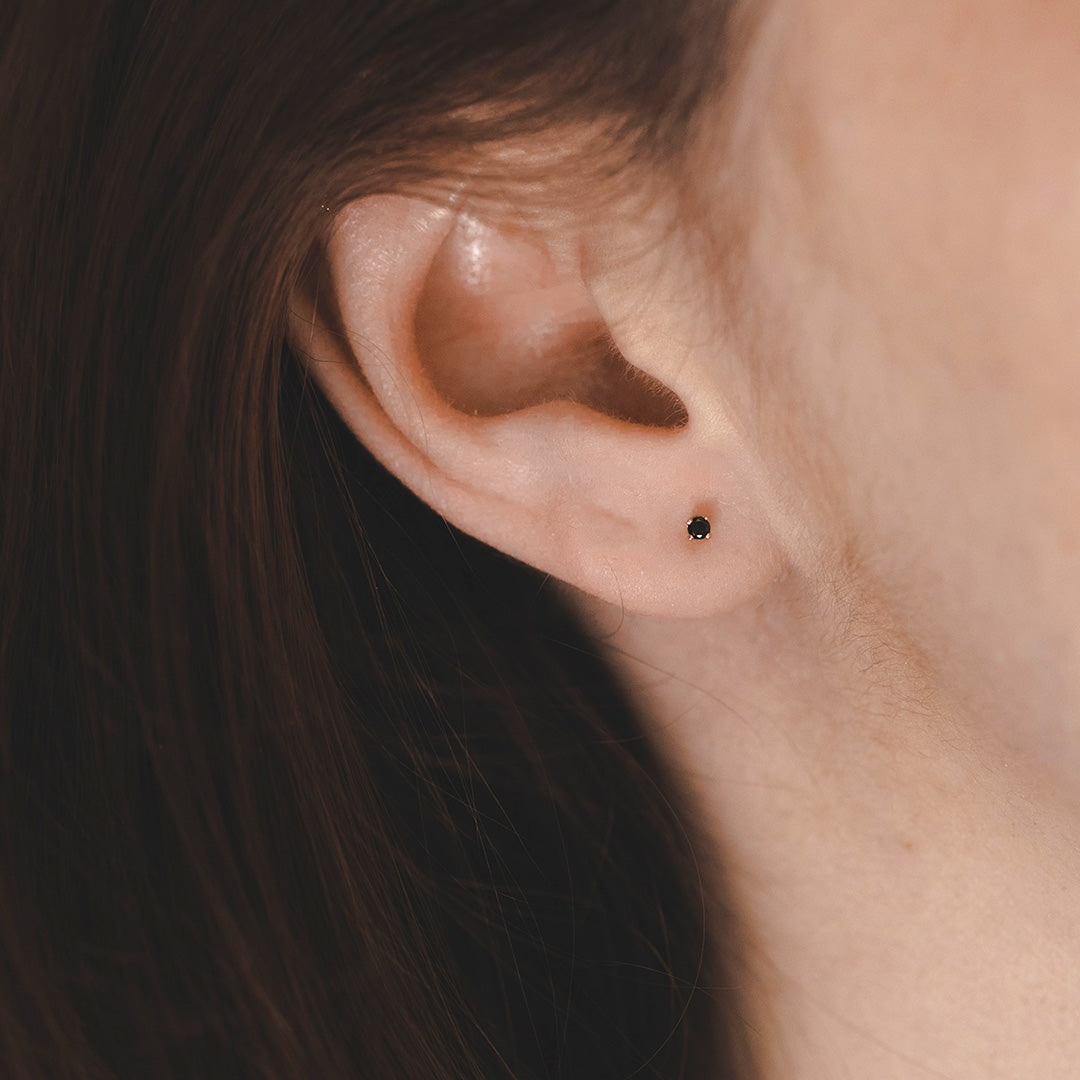 Martina Gold Earring 2mm Black Diamond