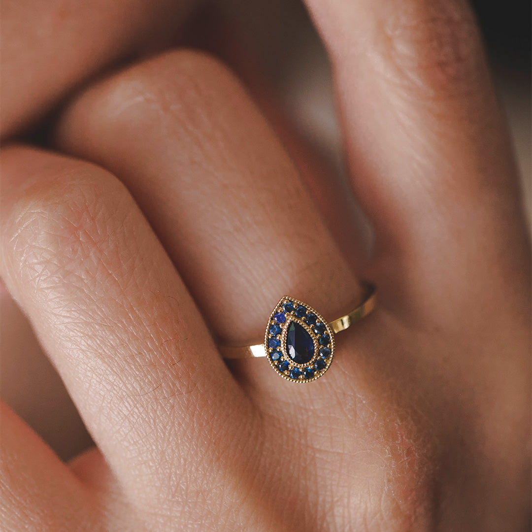 Luna Gold Ring Sapphire