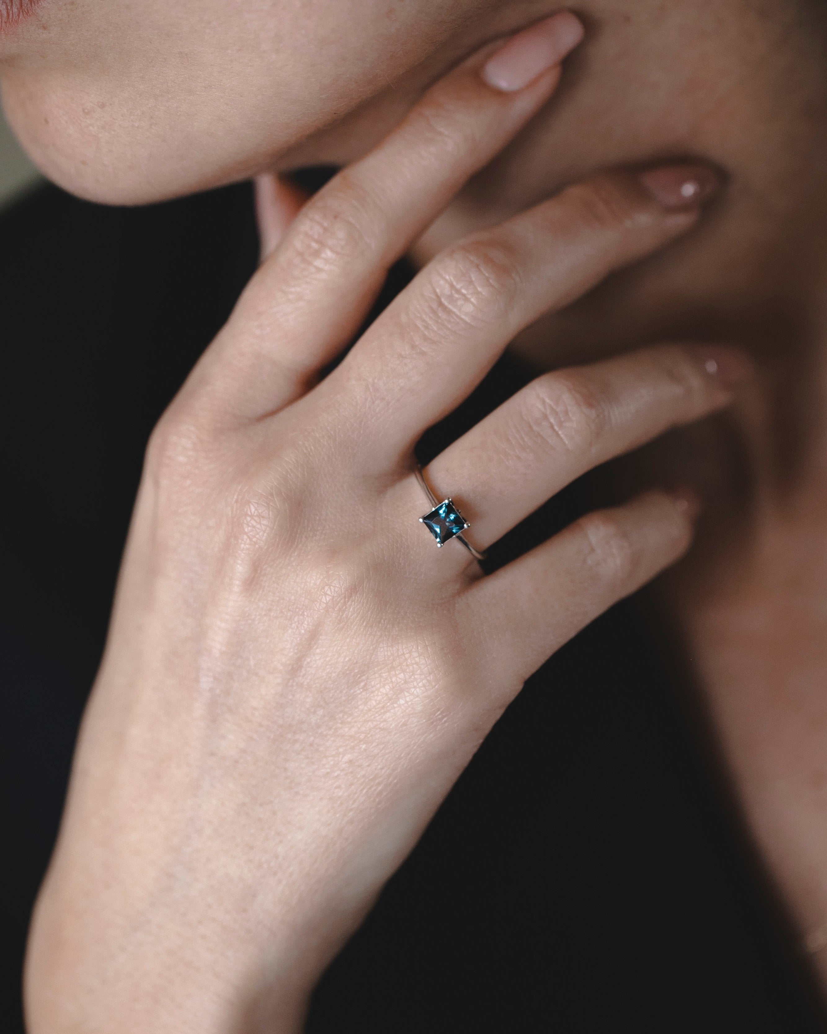 Garbo Ring With Blue Topaz