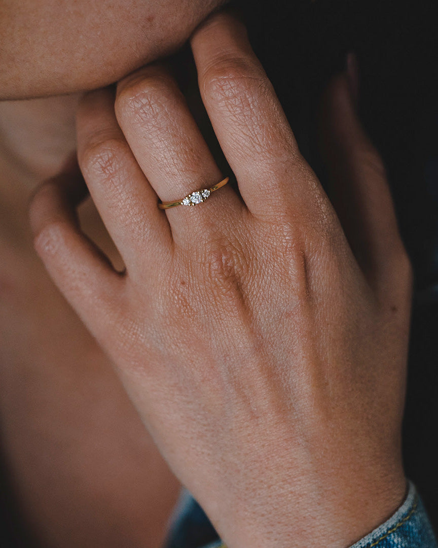 Audrey Gold Ring 3mm Diamond