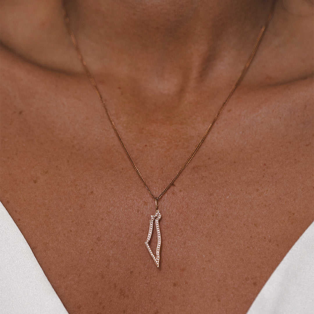 Israel Frame Gold pendant With White Diamonds