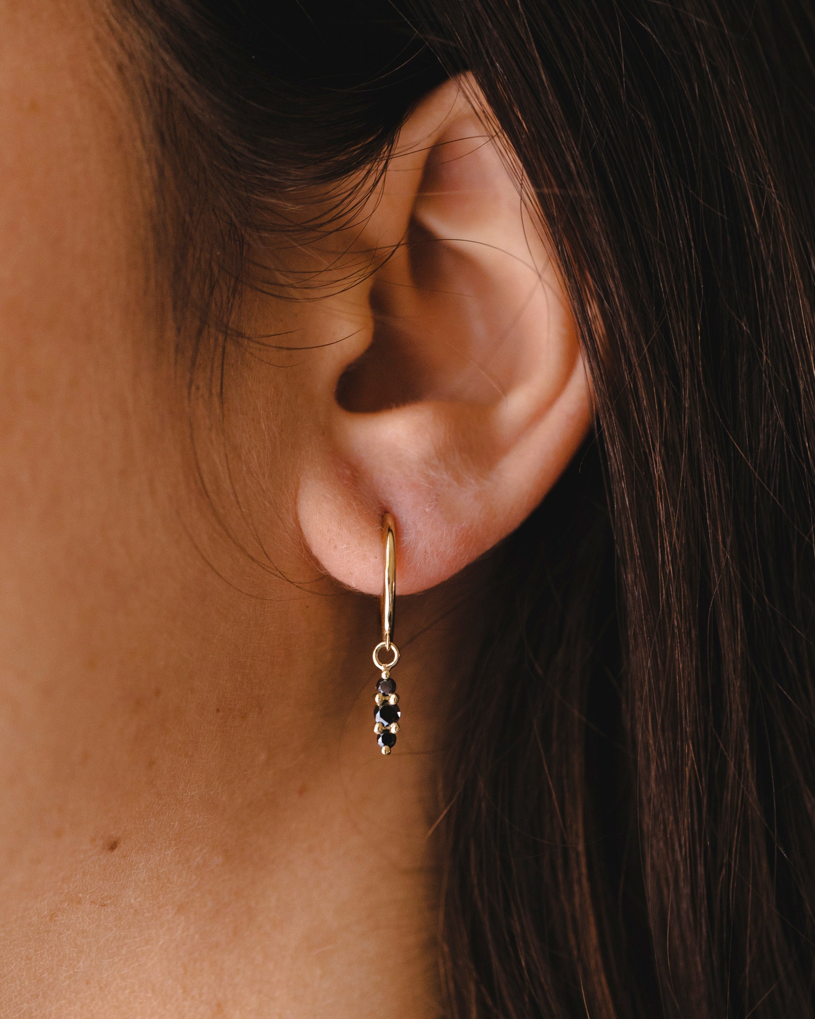 Kelly Hoop Audrey black diamonds Gold Earring