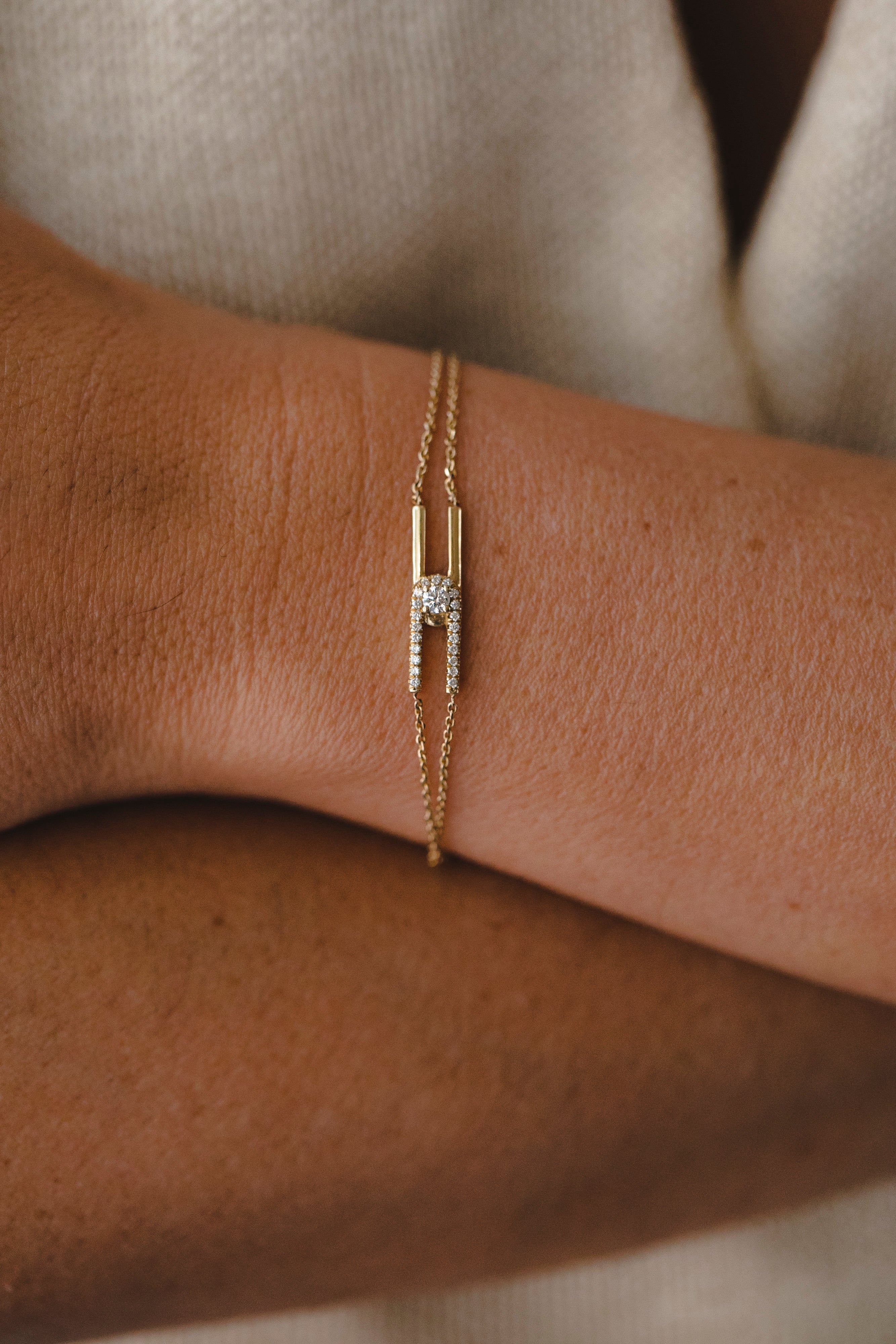 Bracelet 08 - White Diamonds