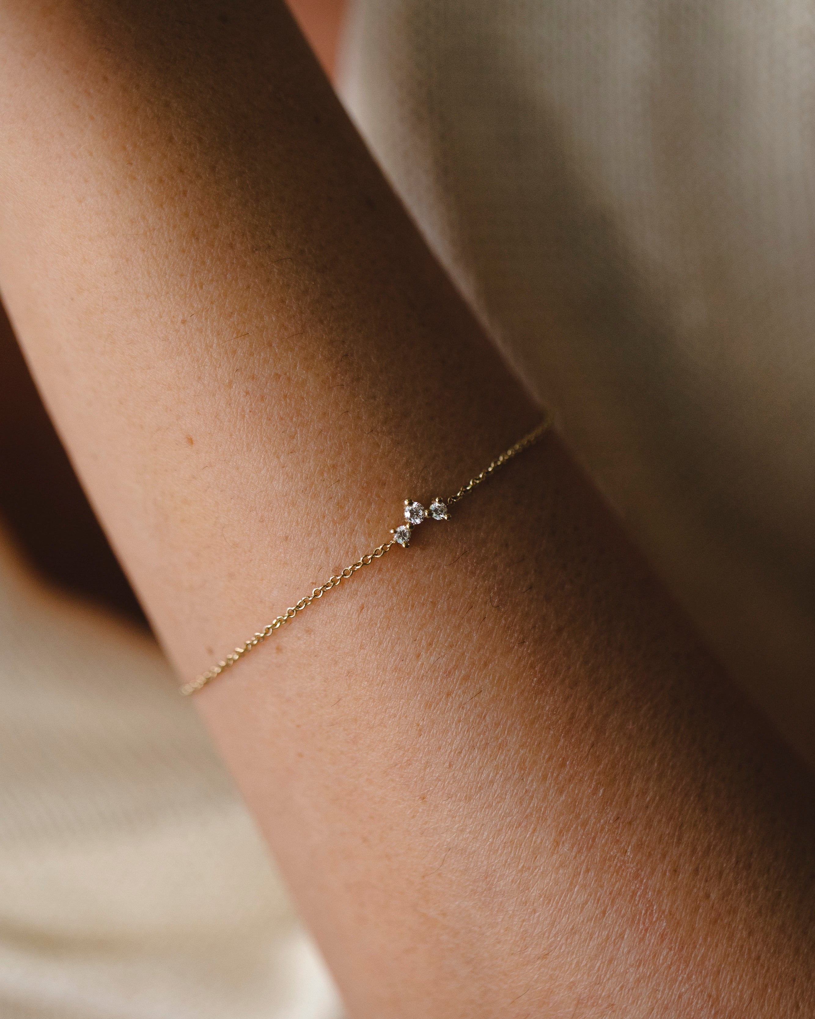 Frida and alex gold bracelet white diamonds