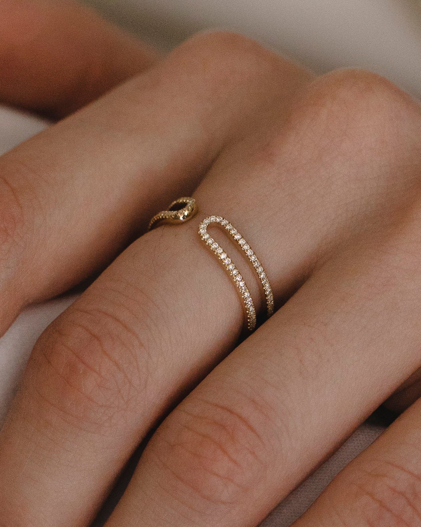 Ring 17 - White Diamonds