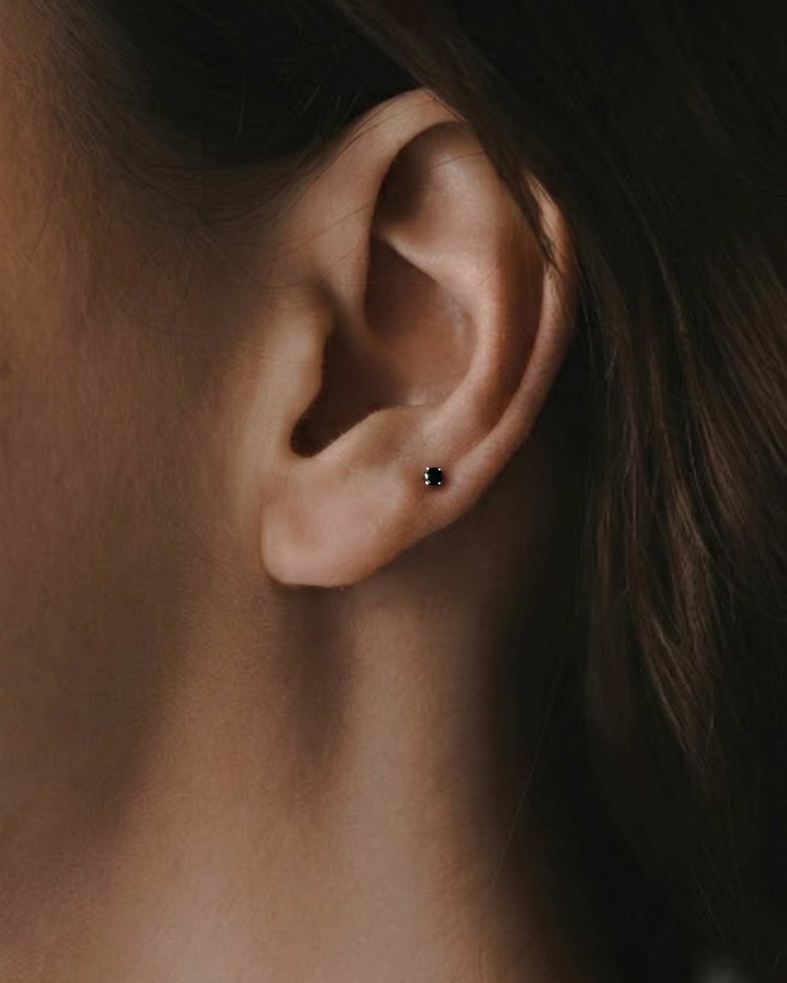 Martina Piercing Earring Black Diamond
