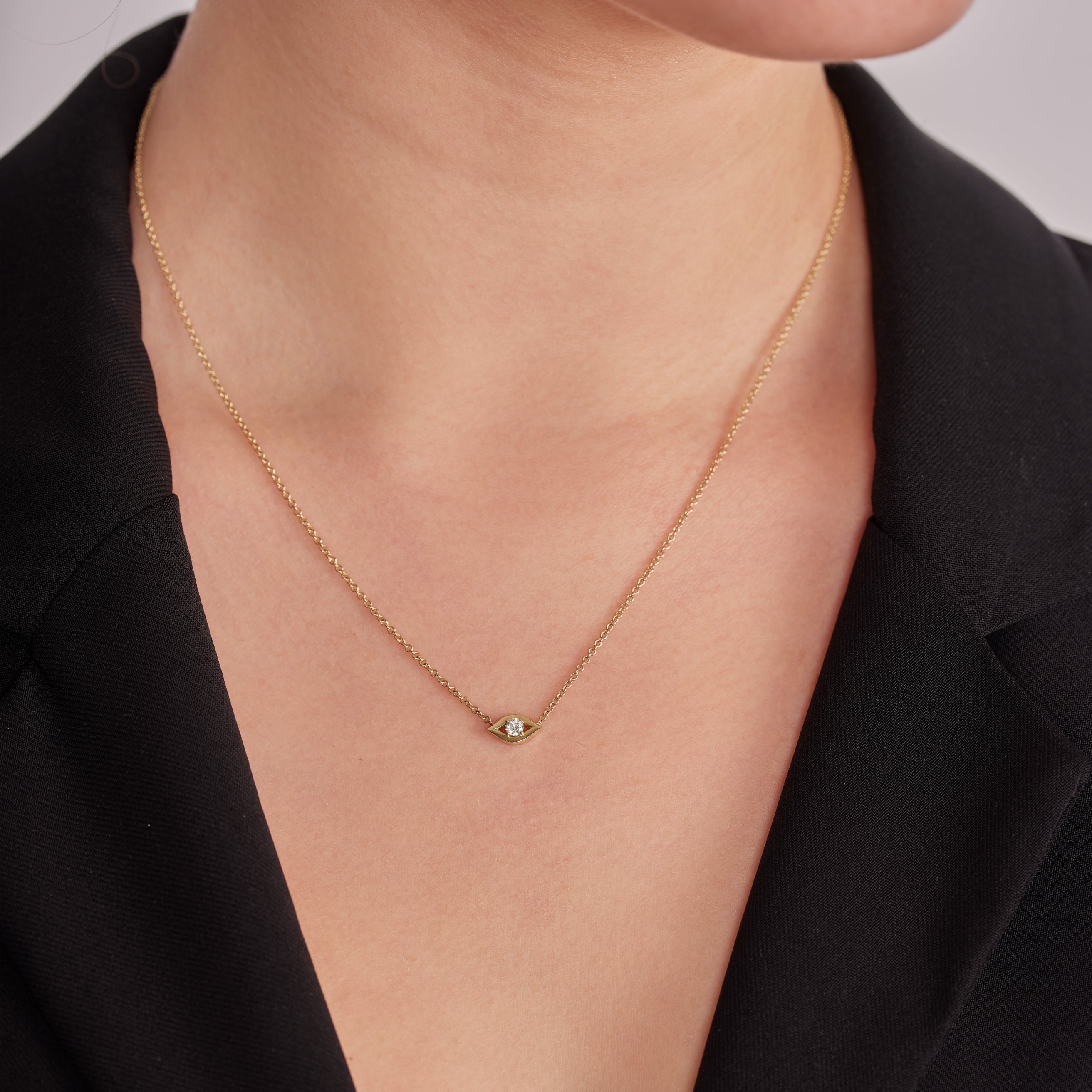 Evil Eye floating Gold Necklace white Diamond