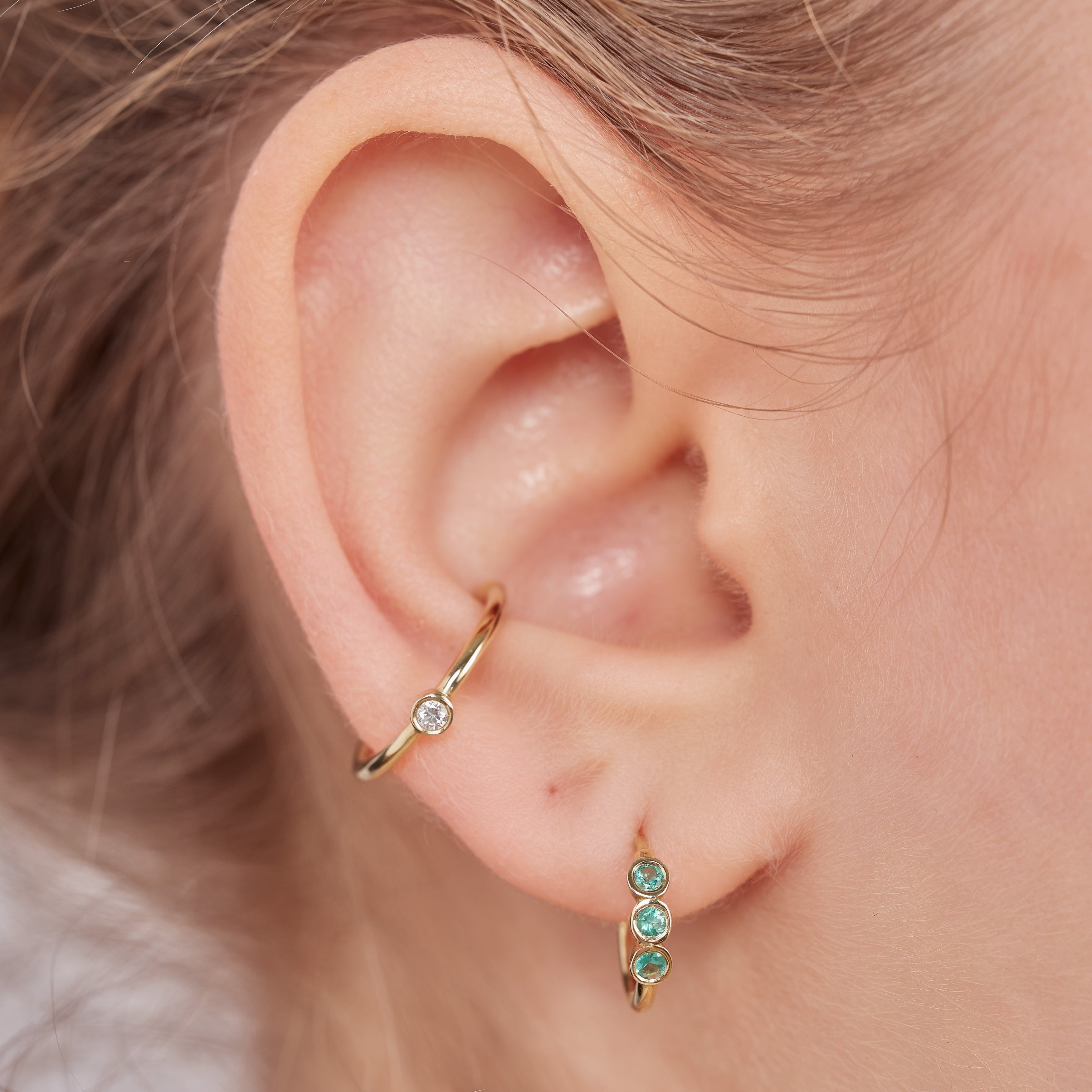 Alin Hoop Gold Earring with Emerald