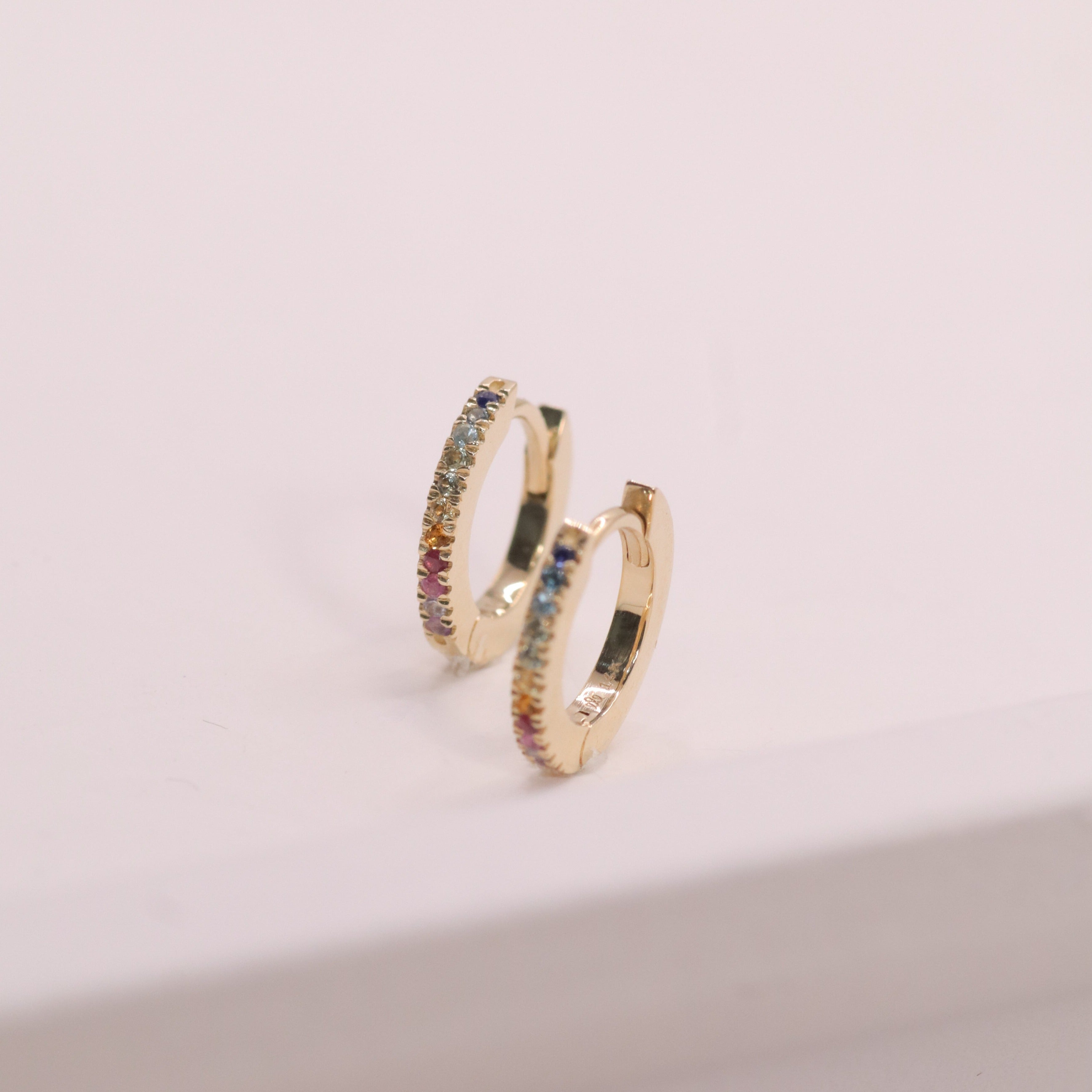 Khloé Medium Hoop Gold Earring rainbow