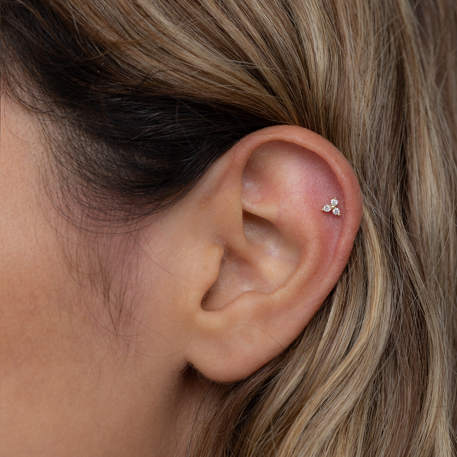 Mini Grace Piercing Earring With White Diamonds
