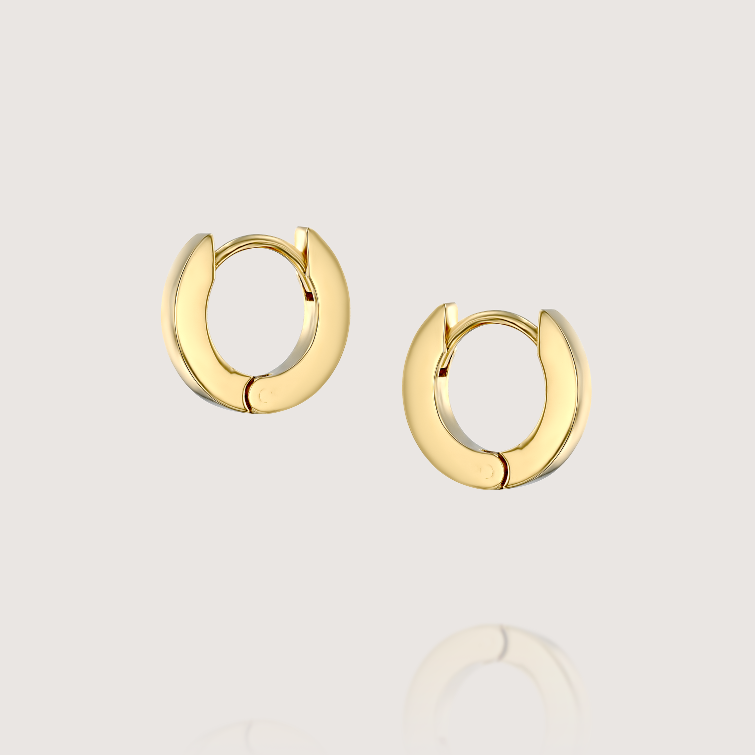 Khloé Gold Hoop Earring