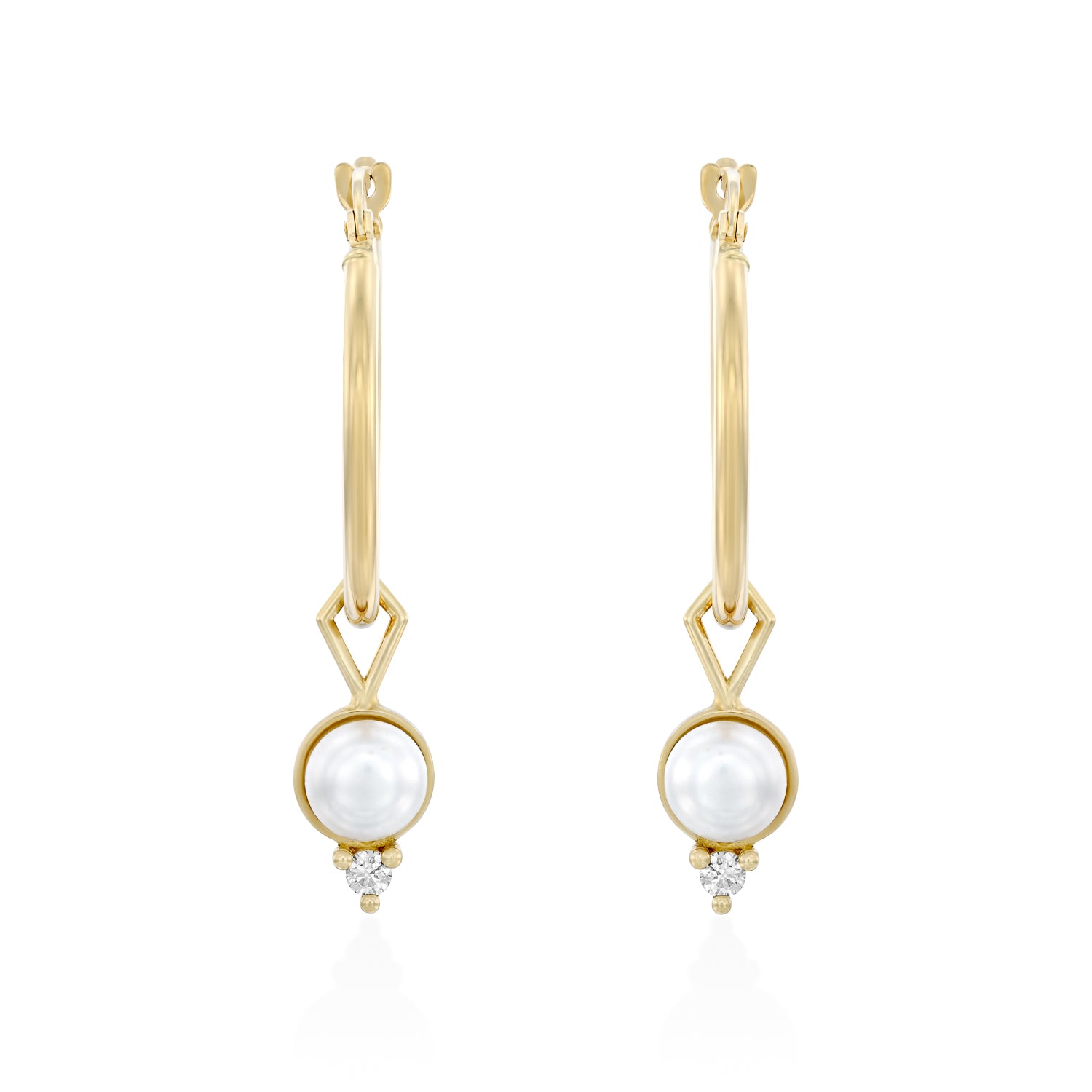 Scarlett charm pearl and diamond