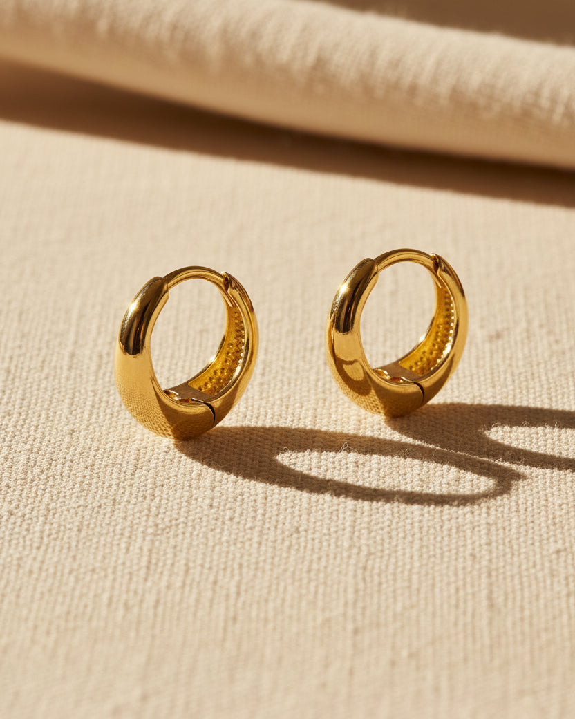 Ariana Hoop Gold Earring