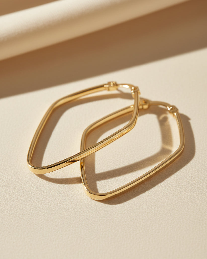 Hilary Gold Hoop Earring