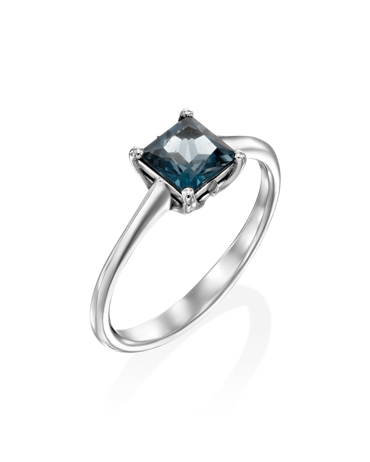 Garbo Ring With Blue Topaz