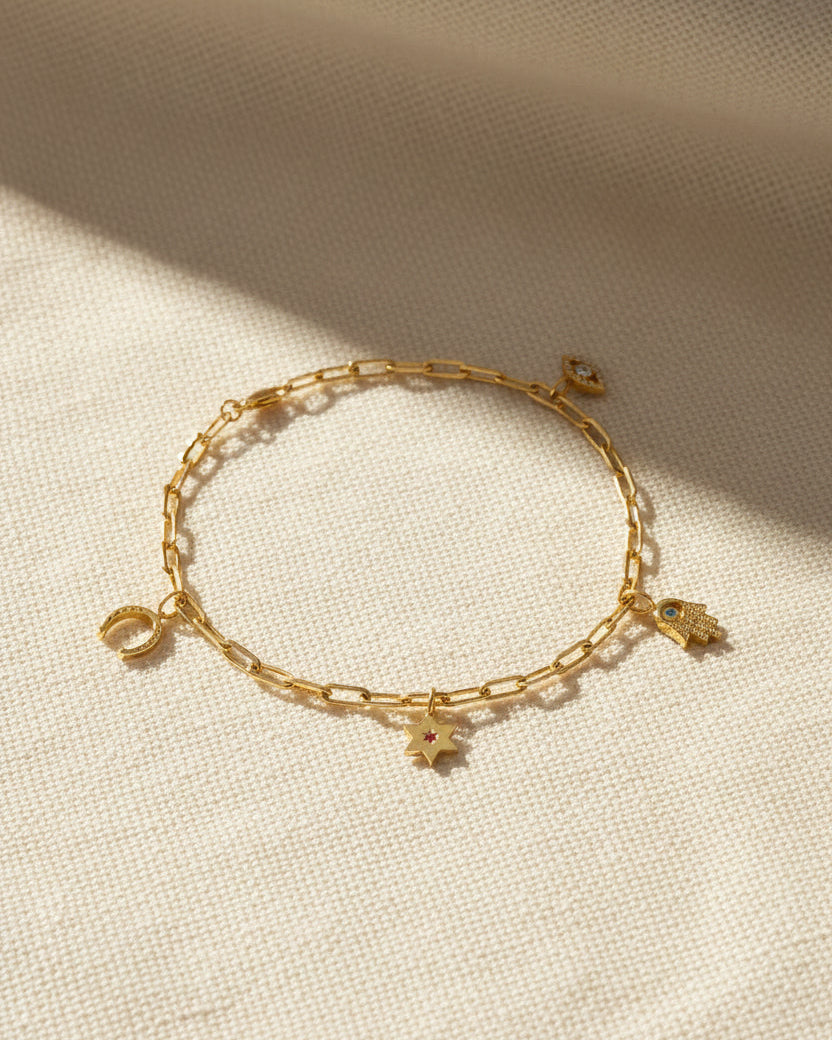 Aline Staples Charms Bracelet