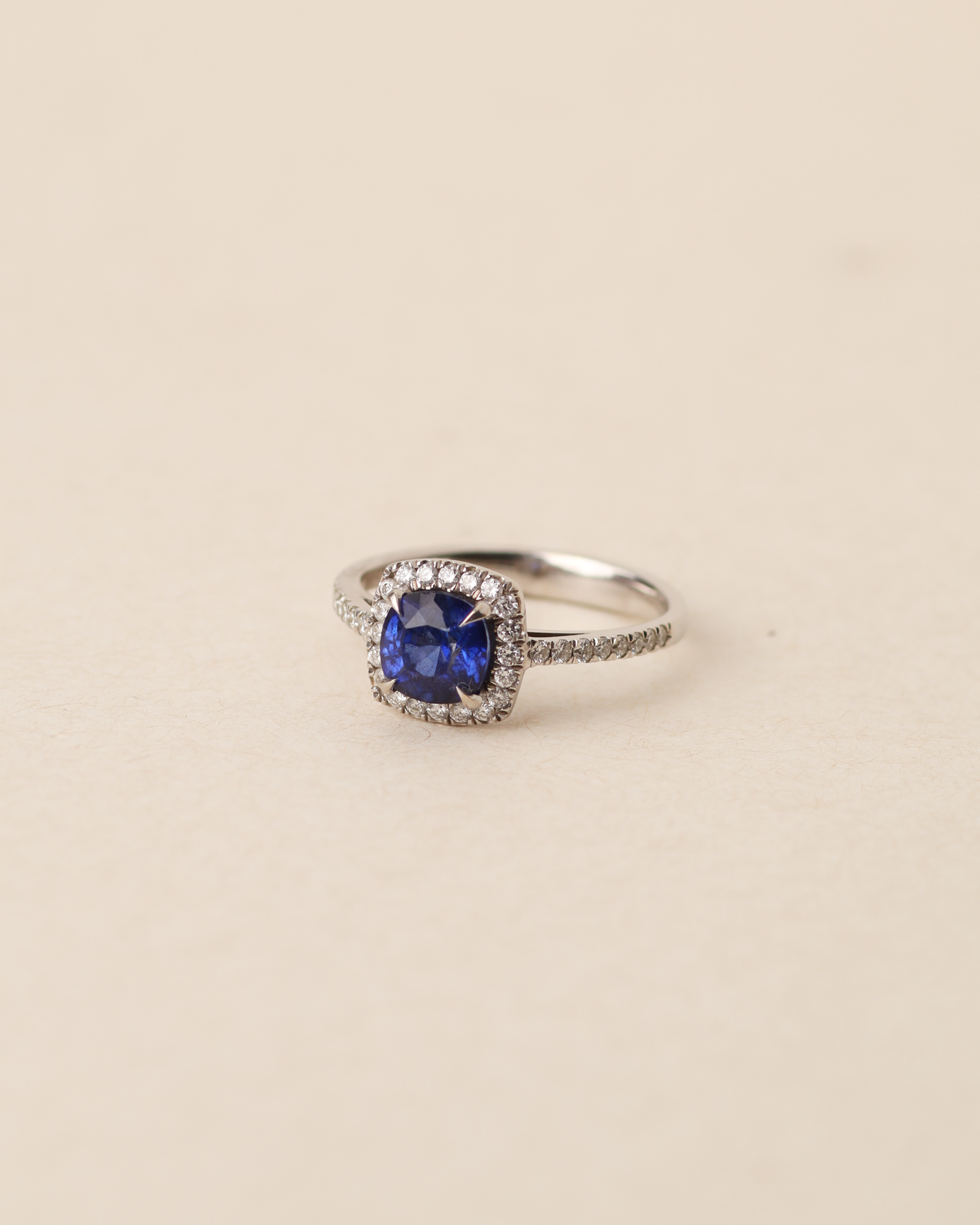 Rachel Ring With Sapphire and Diamonds