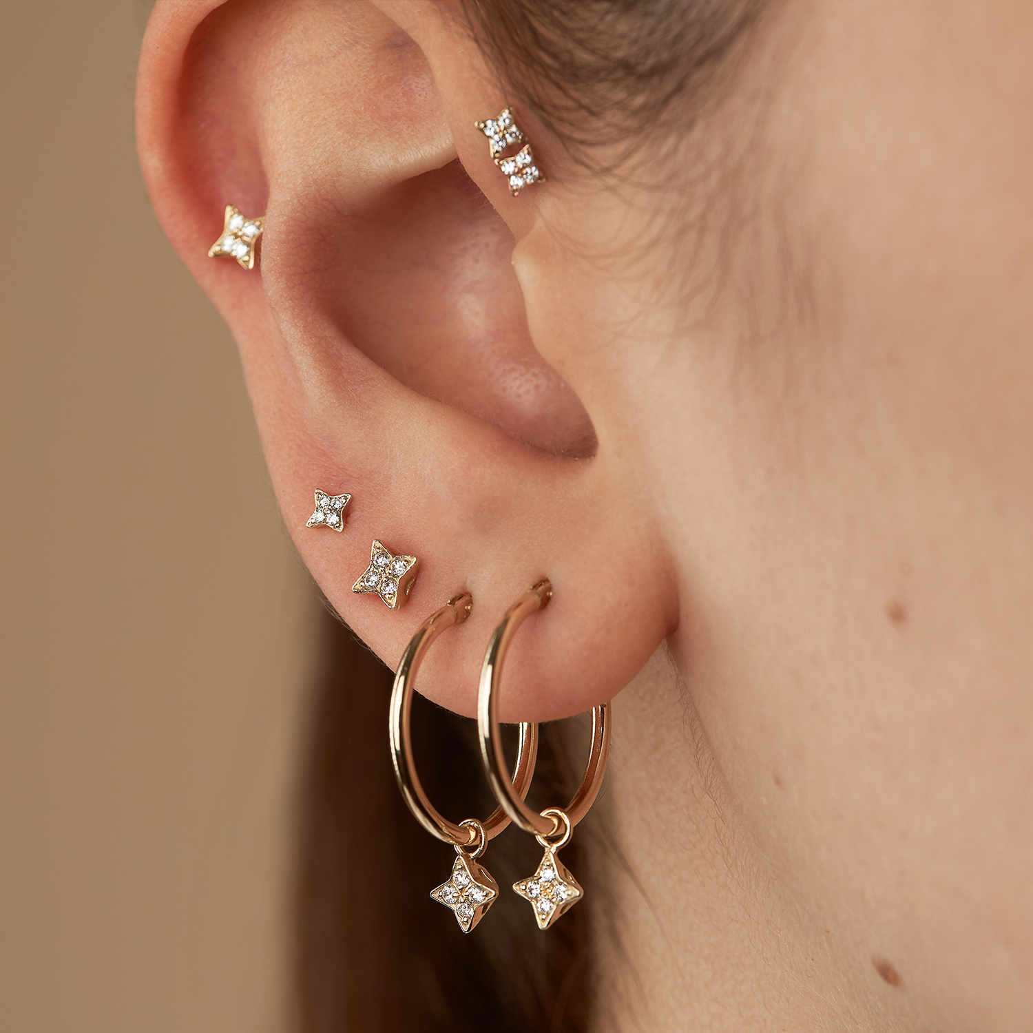 Mini Venus Gold Piercing Earring White Diamonds