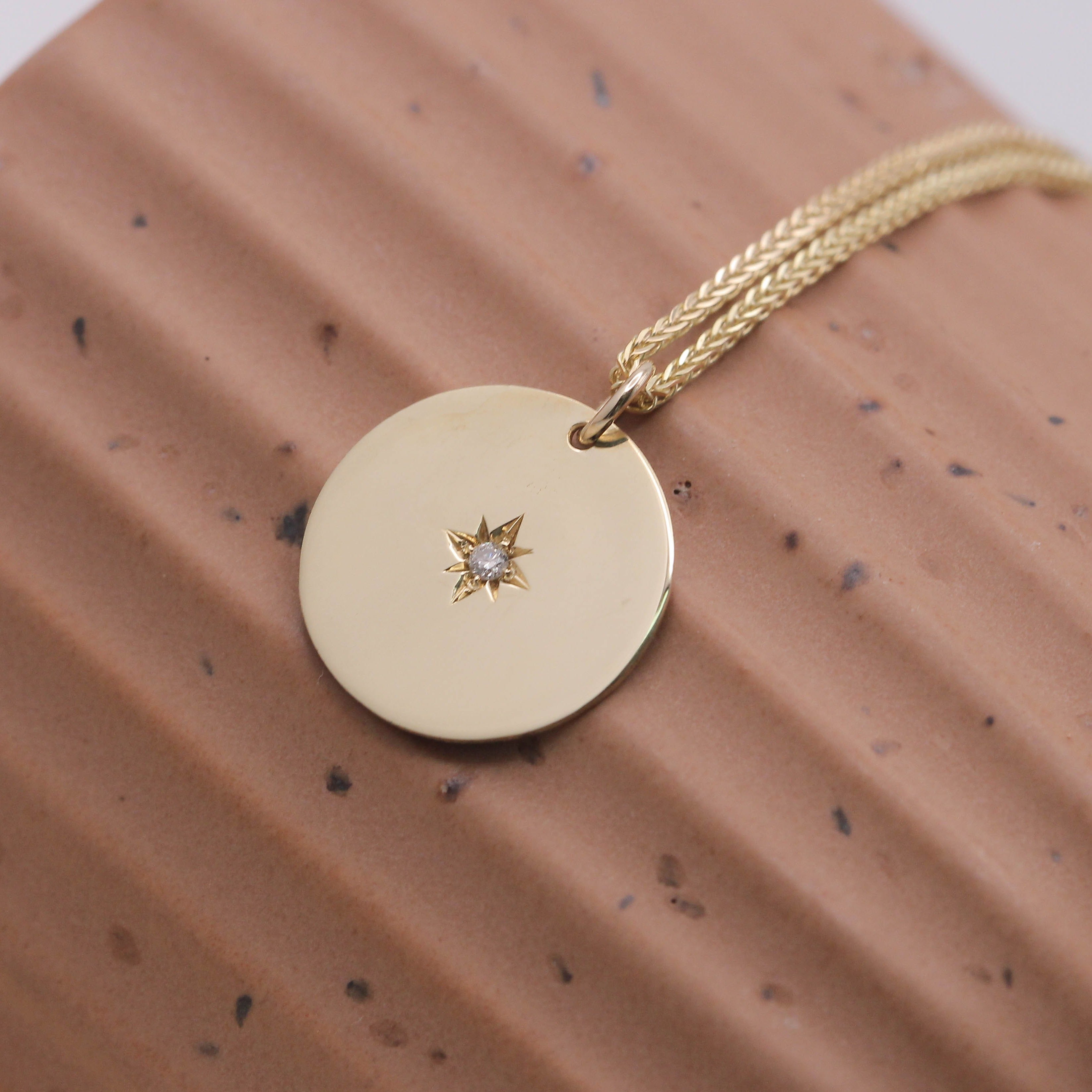 Chiara Gold Necklace with Star Setting