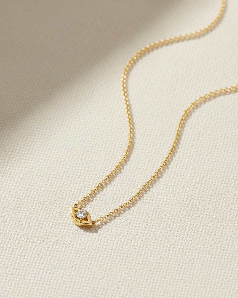Evil Eye floating Gold Necklace white Diamond