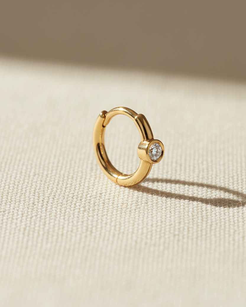 Alexis mini Hoop Gold Earring Diamond