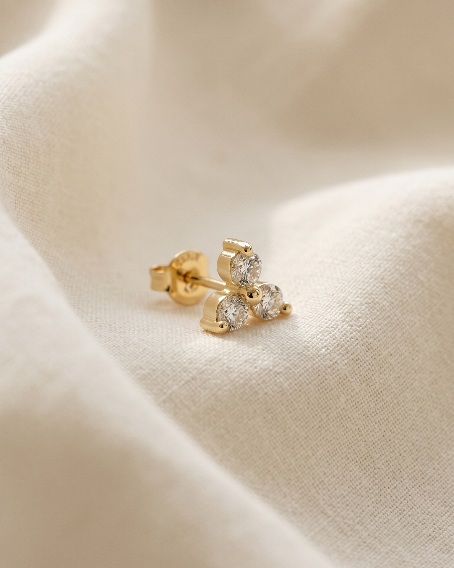 Mini Grace Earring With White Diamonds