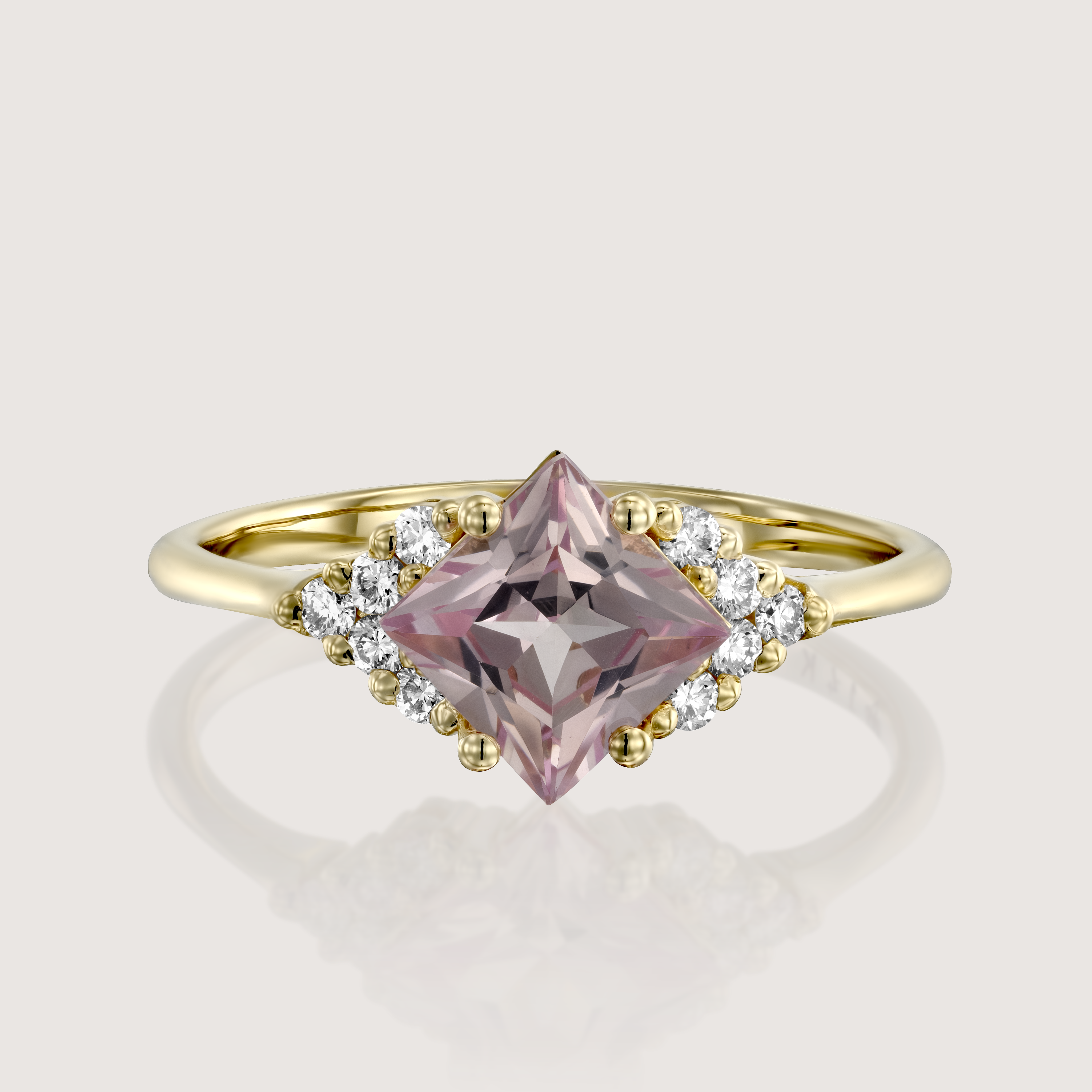 Juliette Ring With Diamonds and Morganite