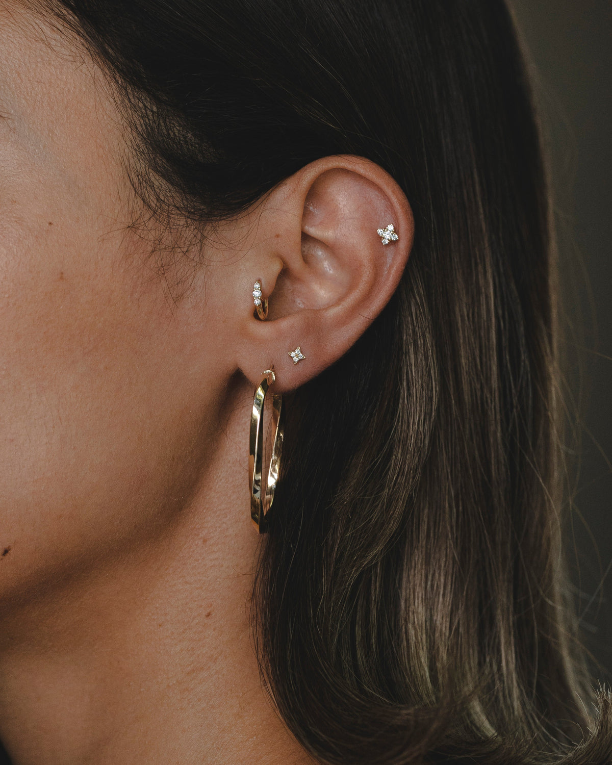 Betty gold hoop earrings