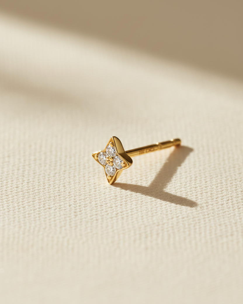 Mini Venus Gold Earring With White Diamonds