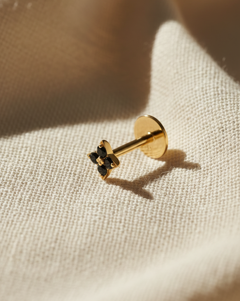 Mini Venus Piercing Gold Earring Black Diamonds