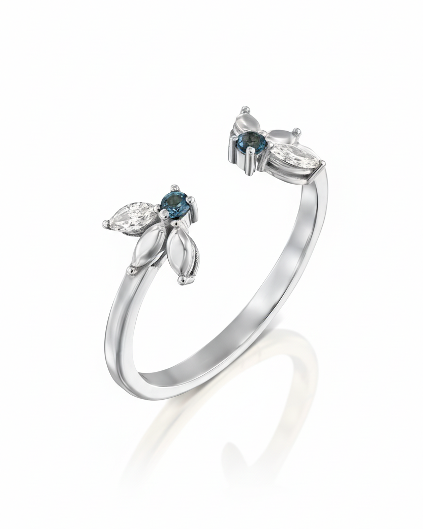 Jeanne Bécu Open Gold Ring With Diamonds & Blue Topaz