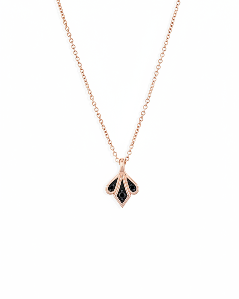 Roza Necklace black diamonds