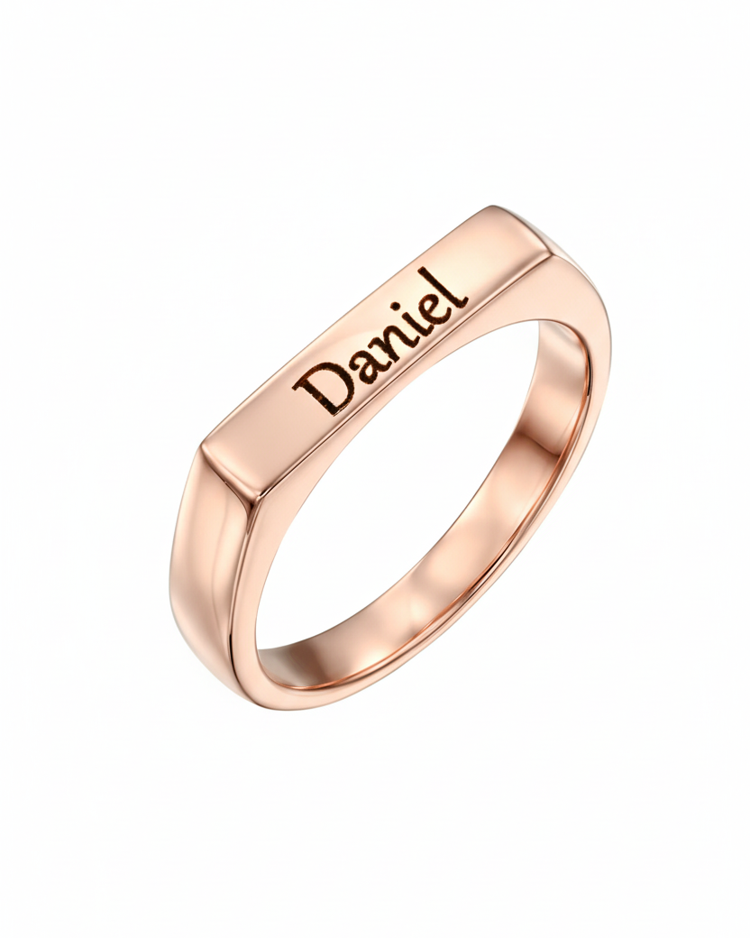 Charlotte Gold Ring & Engraving