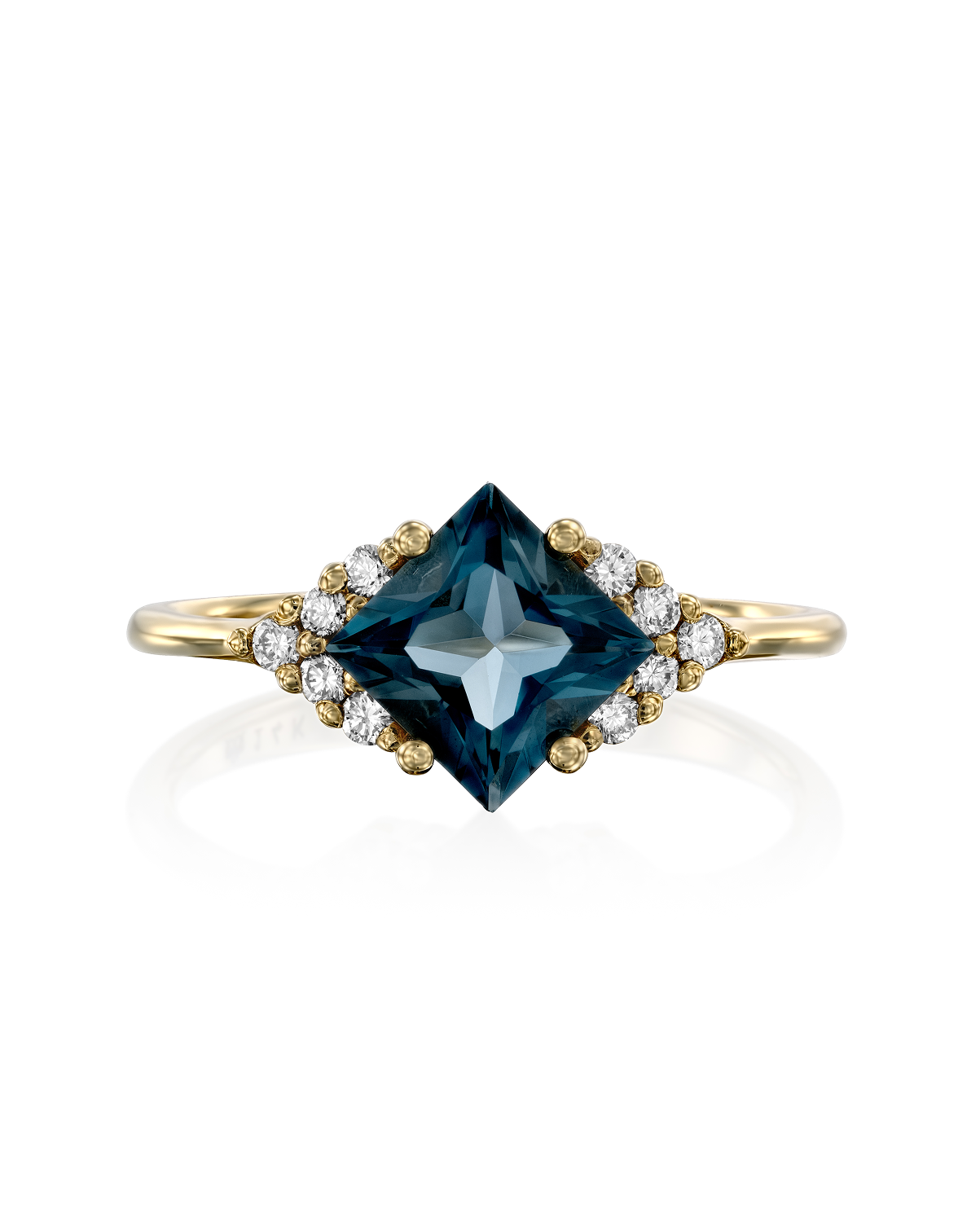 Juliette Ring With Diamonds and Blue Topaz