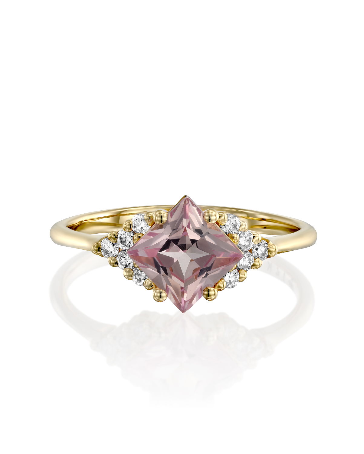 Juliette Ring With Diamonds and Morganite
