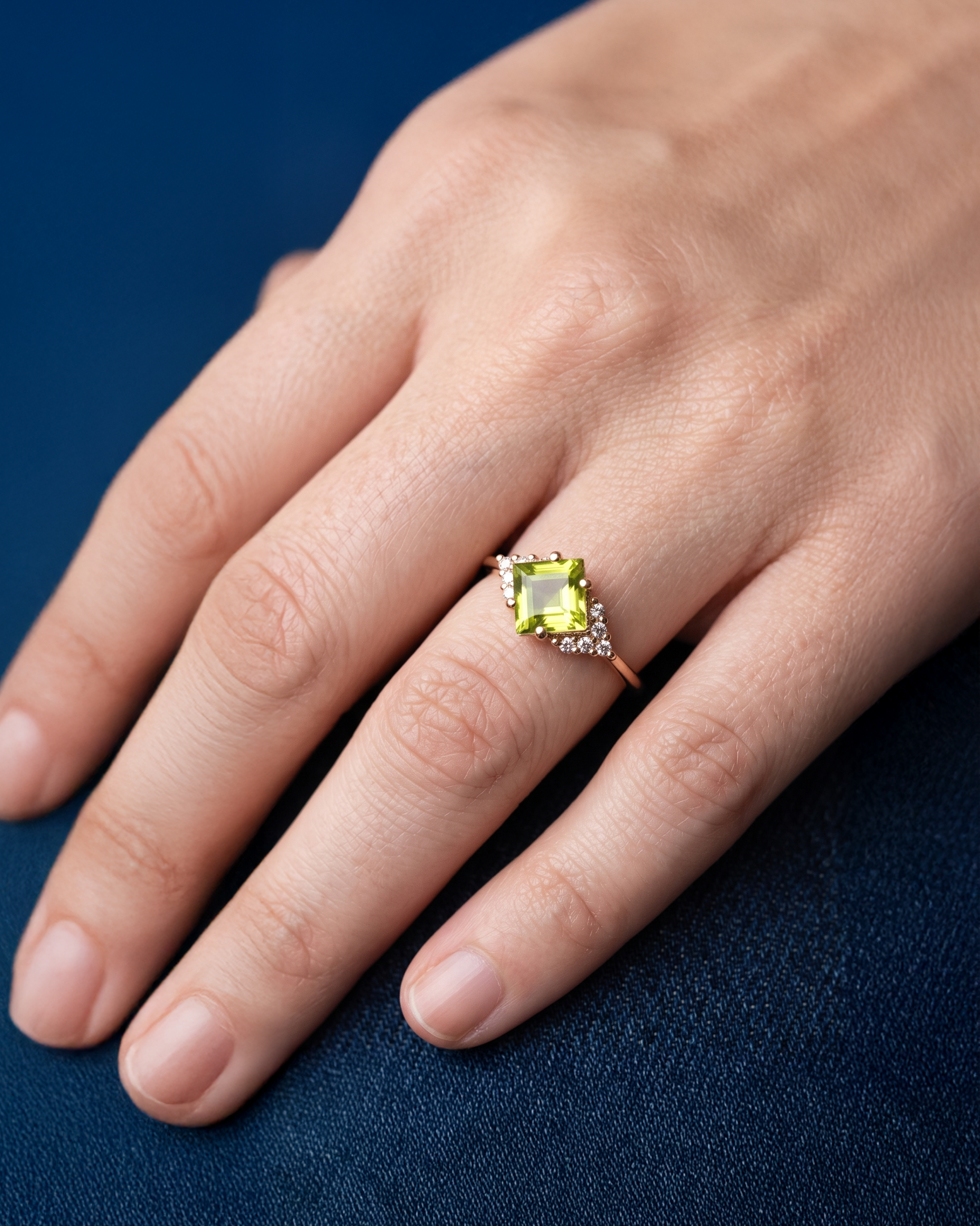 Juliette Ring With Diamonds and peridot