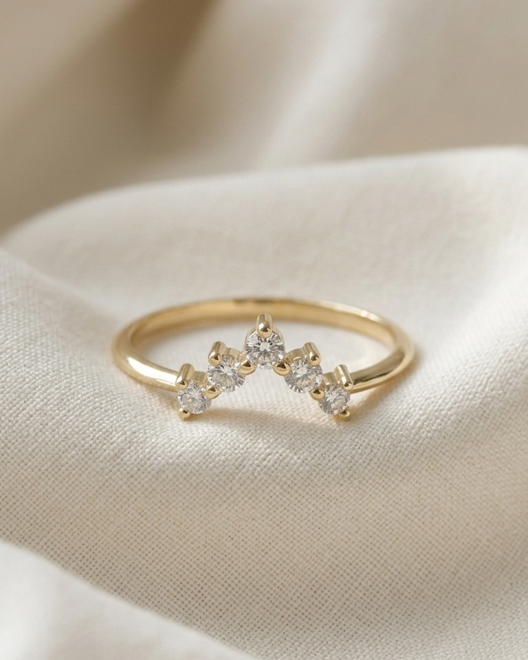 Harmon ring With White Diamonds