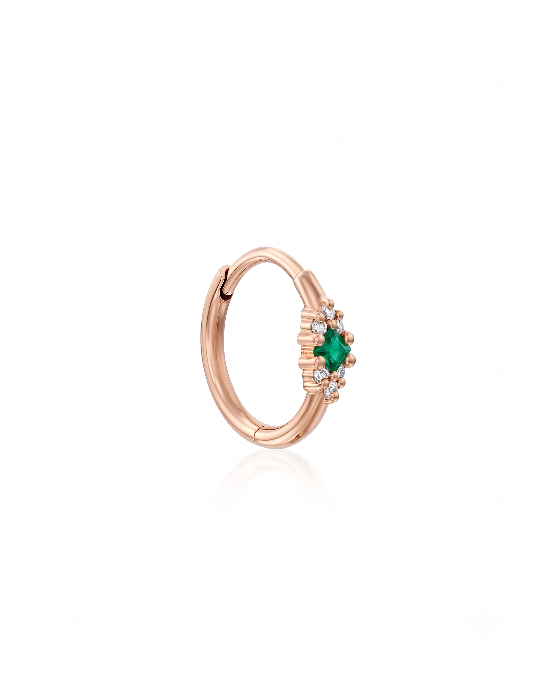 Juliette hoop Emerald and Diamonds