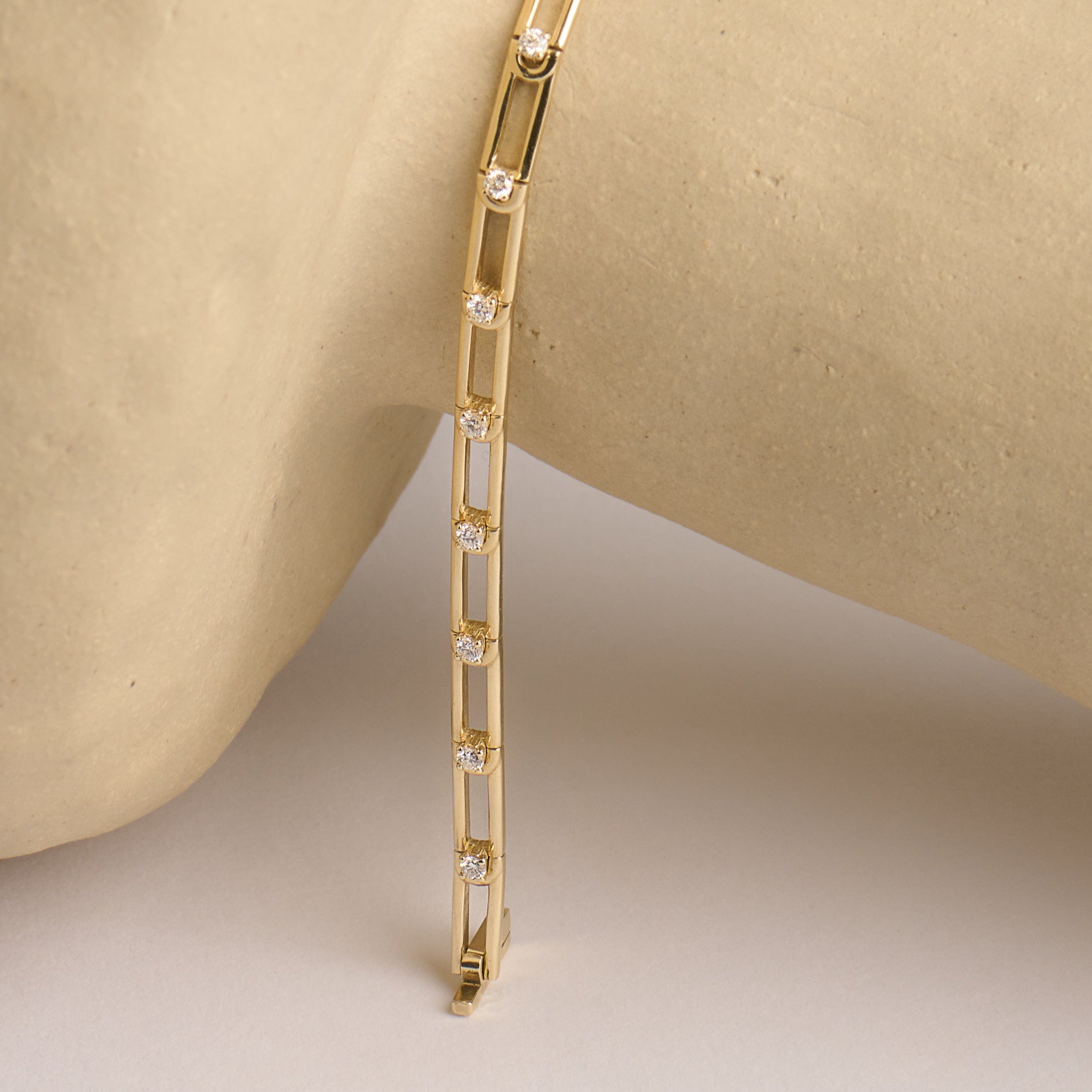 Bracelet 07 - White Diamonds