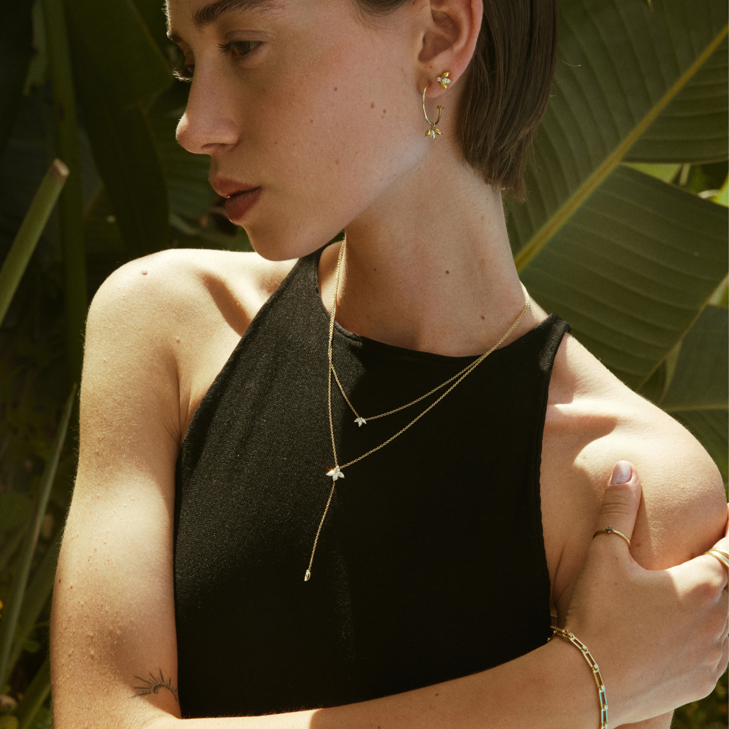 Jeanne Poisson Necklace with Tie