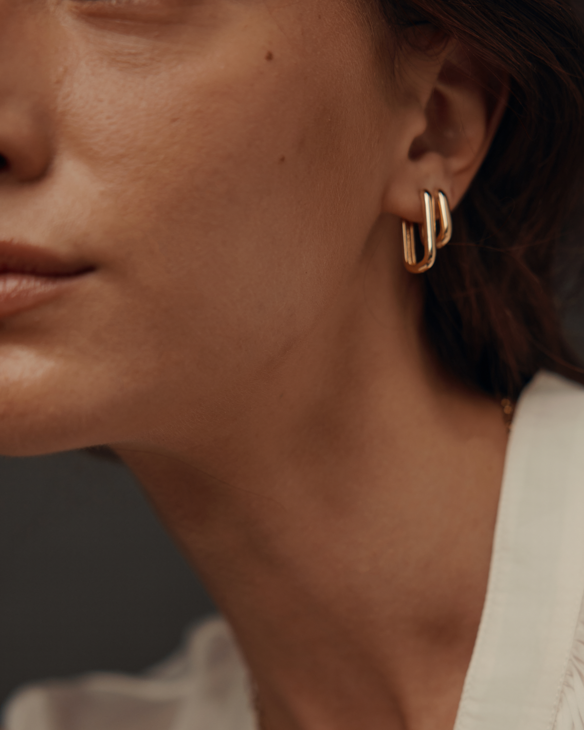 Ava gold hoop earring