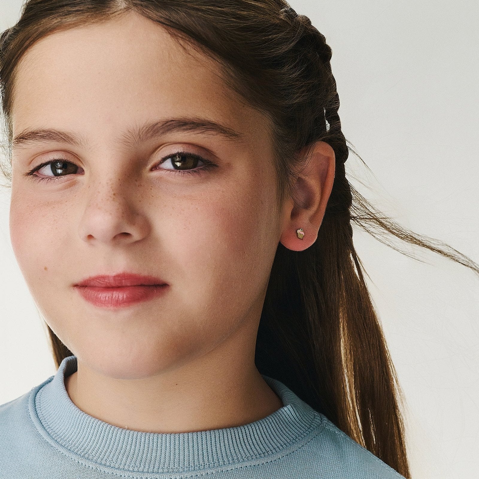 Cupcake Gold Earring