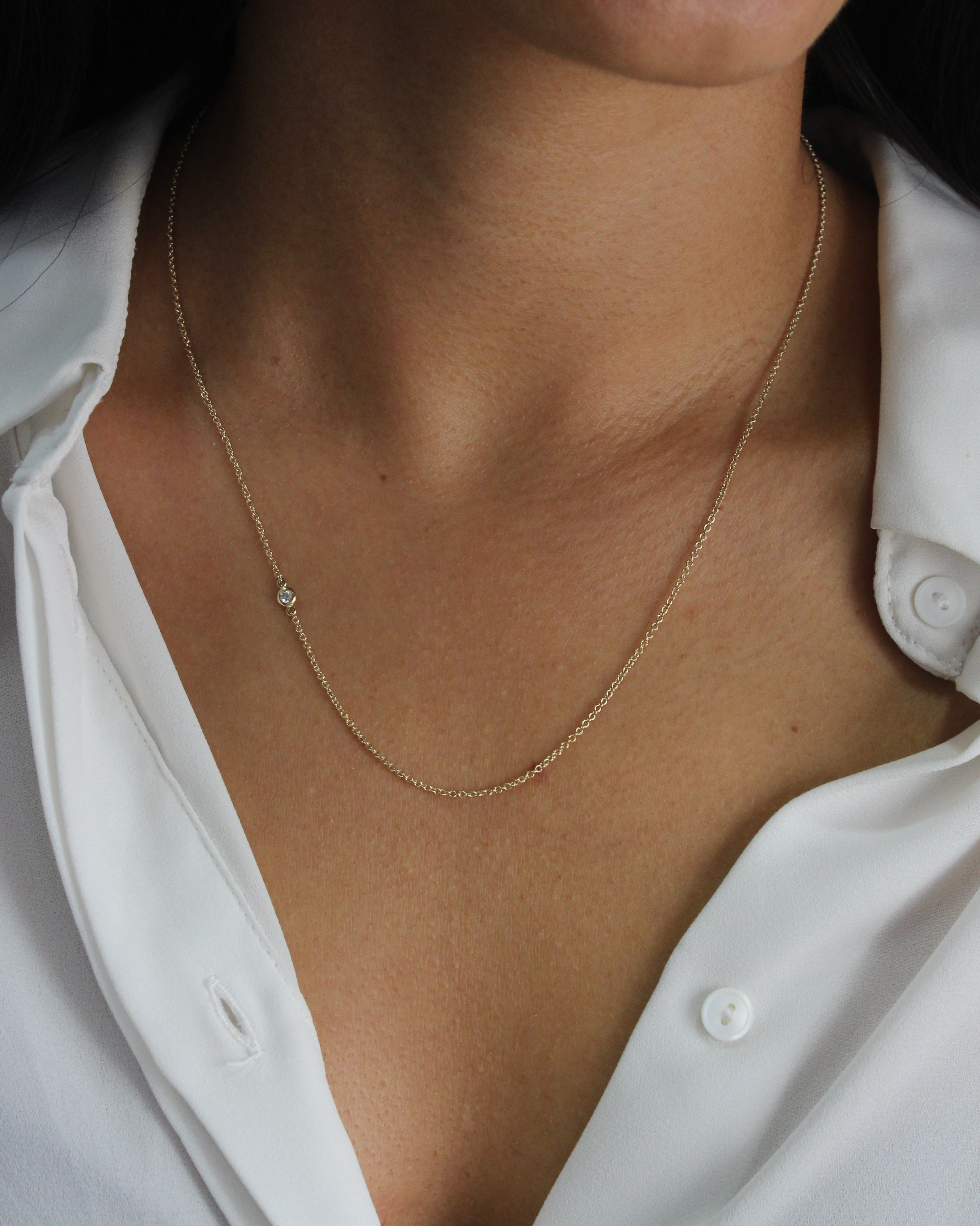 Alexis gold Necklace with White Diamond