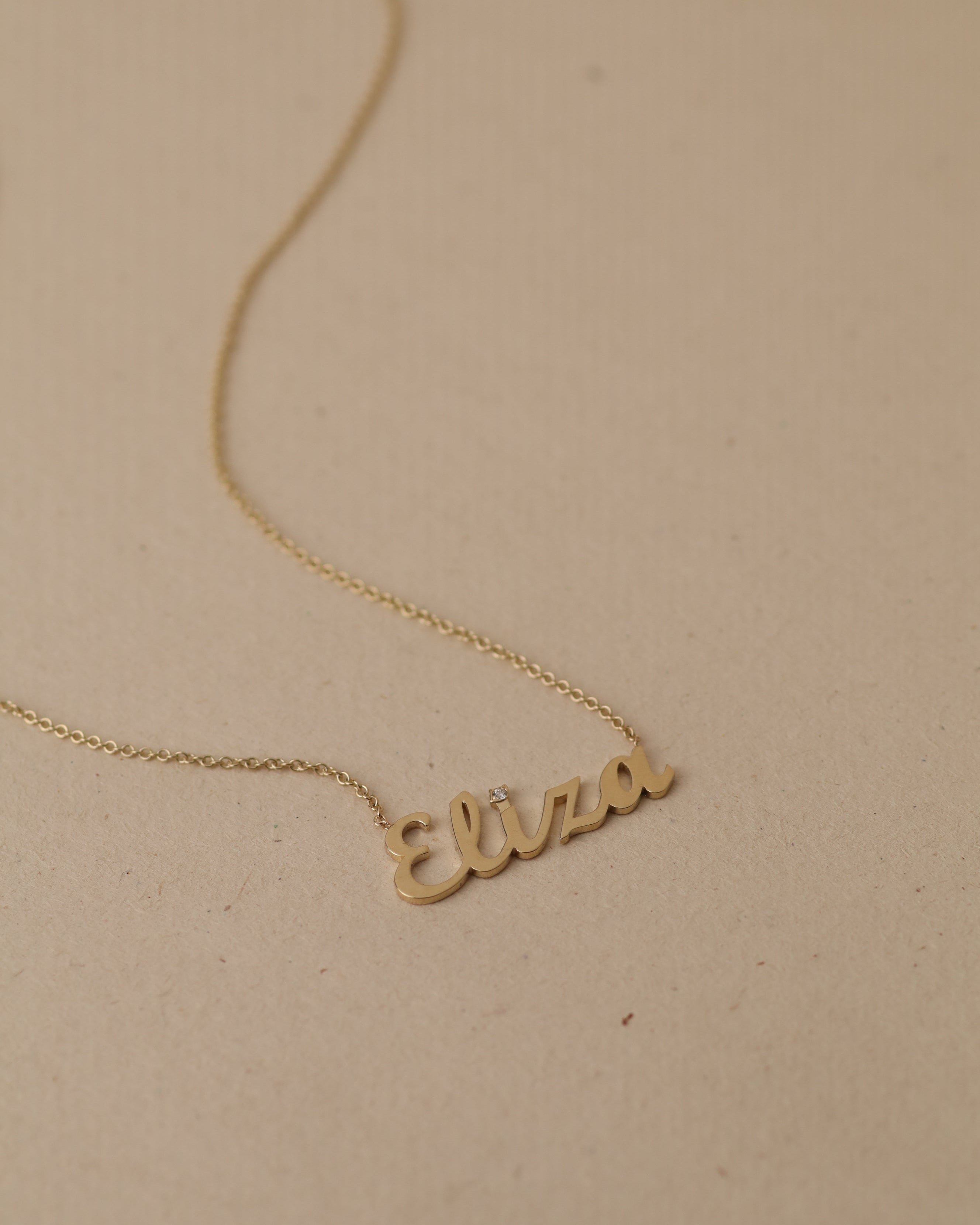 English Name Necklace white diamond