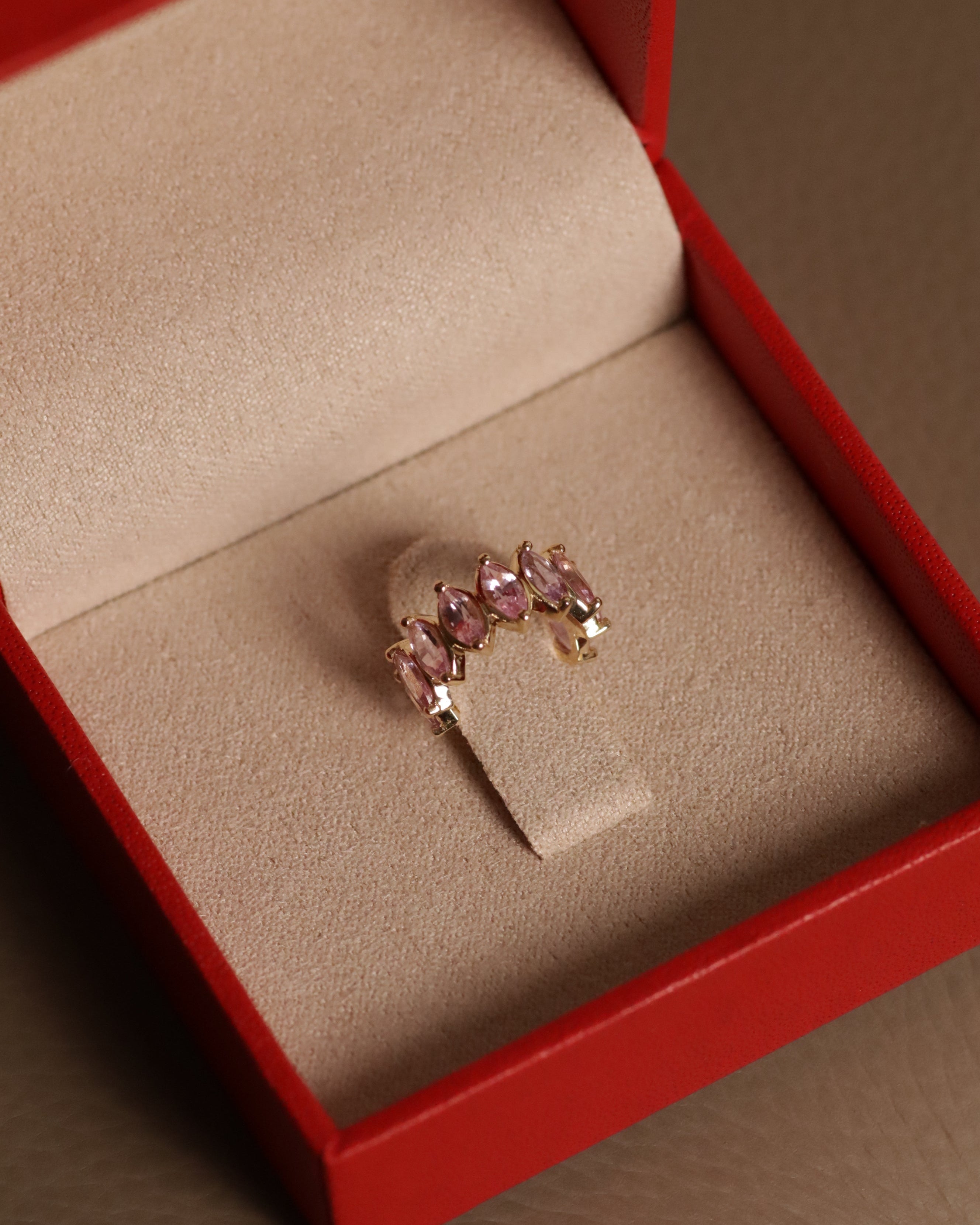 Ear Cuff - Adel pink sapphires
