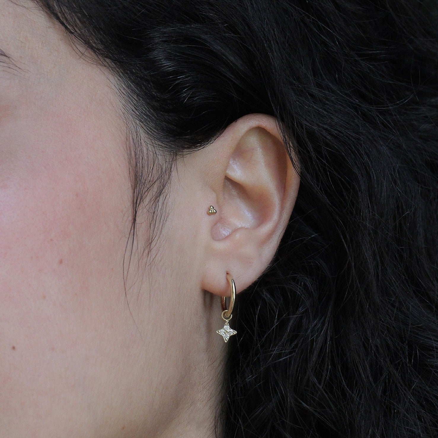 Hoop Venus Gold Earring