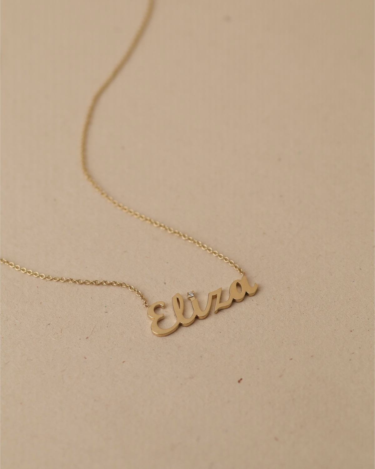 English Name Necklace white diamond